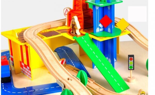 Puidust rongi- ja autorada koos kraana ja tarvikutega, 80 osa. hind ja info | Poiste mänguasjad | kaup24.ee