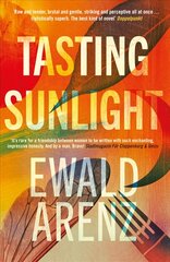 Tasting Sunlight: The breakout bestseller that everyone is talking about цена и информация | Фантастика, фэнтези | kaup24.ee