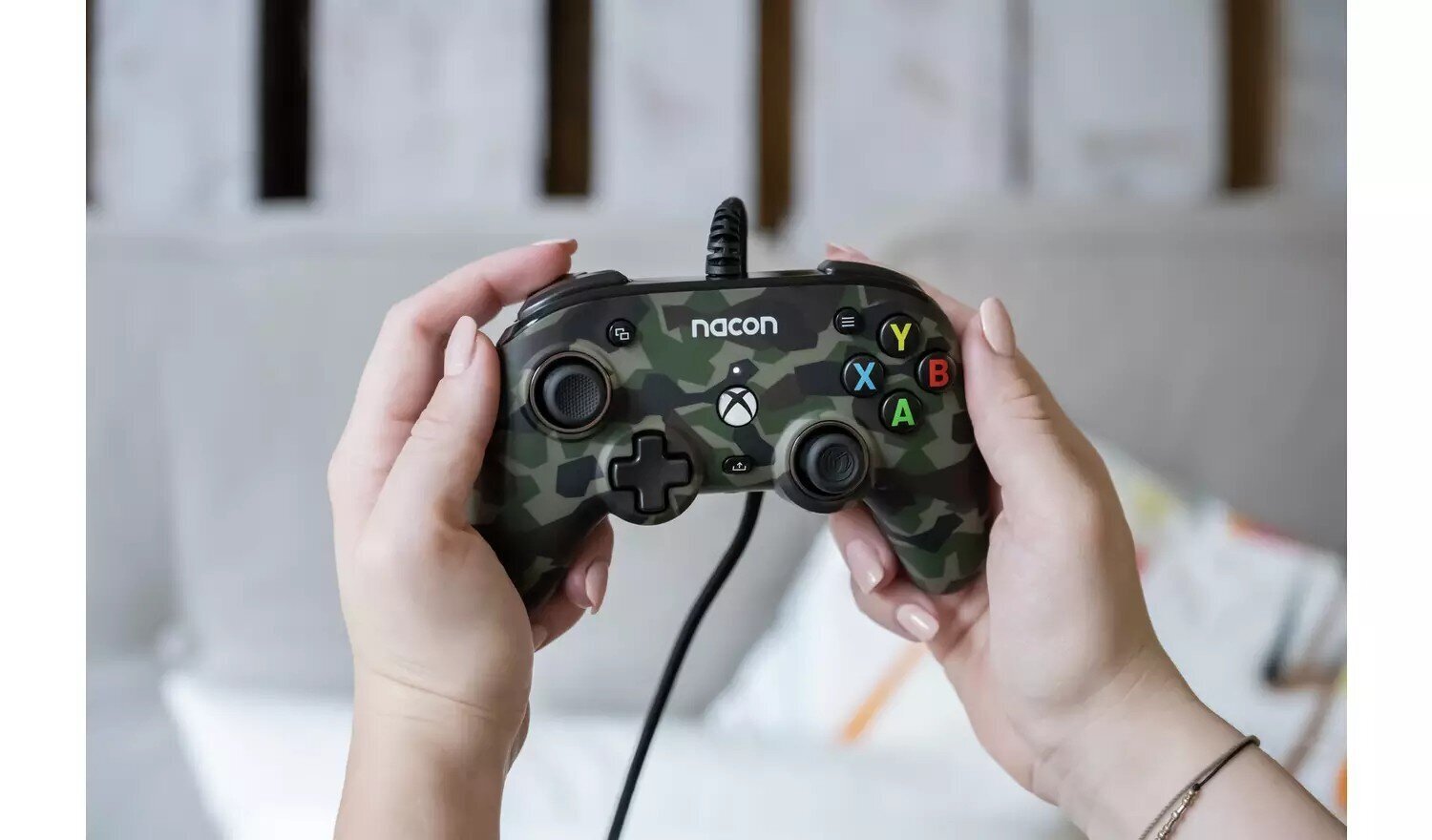 Nacon Pro Compact Xbox X/S & One juhtmega mängupult (Camo Green) hind ja info | Mängupuldid | kaup24.ee