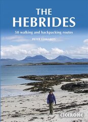 Hebrides: 50 Walking and Backpacking Routes цена и информация | Книги о питании и здоровом образе жизни | kaup24.ee