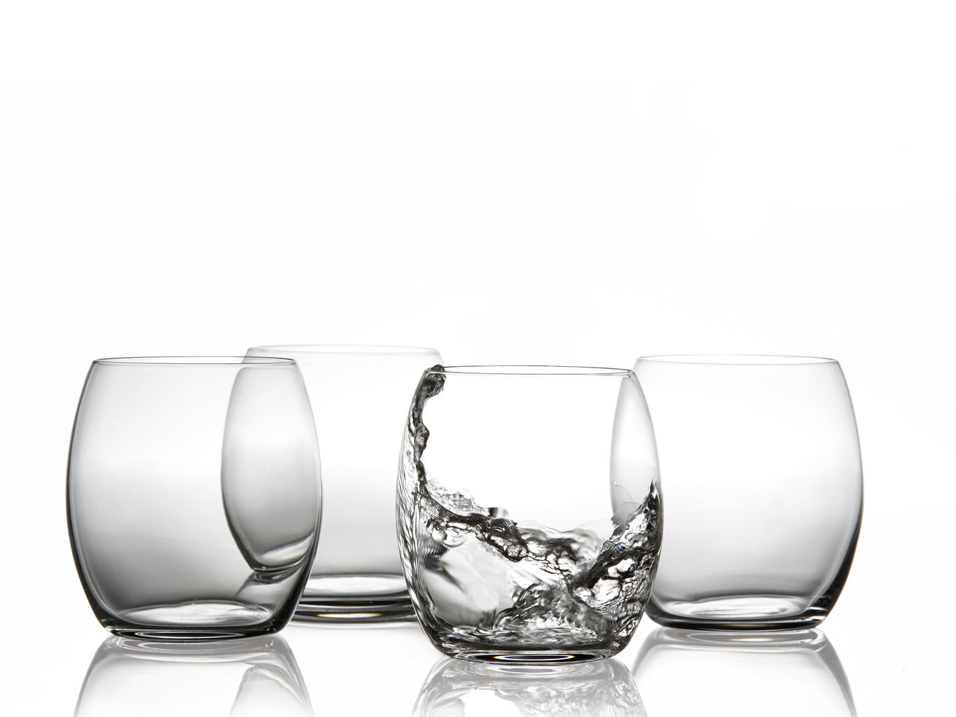 Veeklaasid 4 Tk 530 Ml Bitz hind ja info | Klaasid, tassid ja kannud | kaup24.ee
