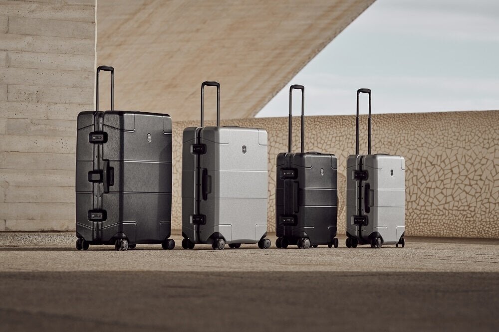 Victorinox suur alumiiniumraamiga kohver, must цена и информация | Kohvrid, reisikotid | kaup24.ee