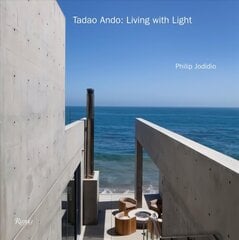Tadao Ando: Living with Nature: Living in Harmony: New Contemporary Houses цена и информация | Книги по архитектуре | kaup24.ee