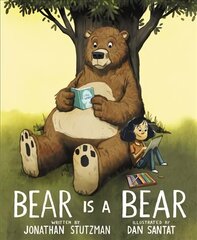 Bear Is a Bear цена и информация | Книги для малышей | kaup24.ee