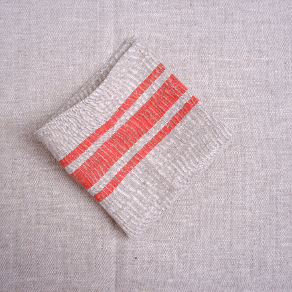 Linased salvrätikud Red stripes, 2 tk, 40x40 cm hind ja info | Laudlinad, lauamatid, servjetid | kaup24.ee