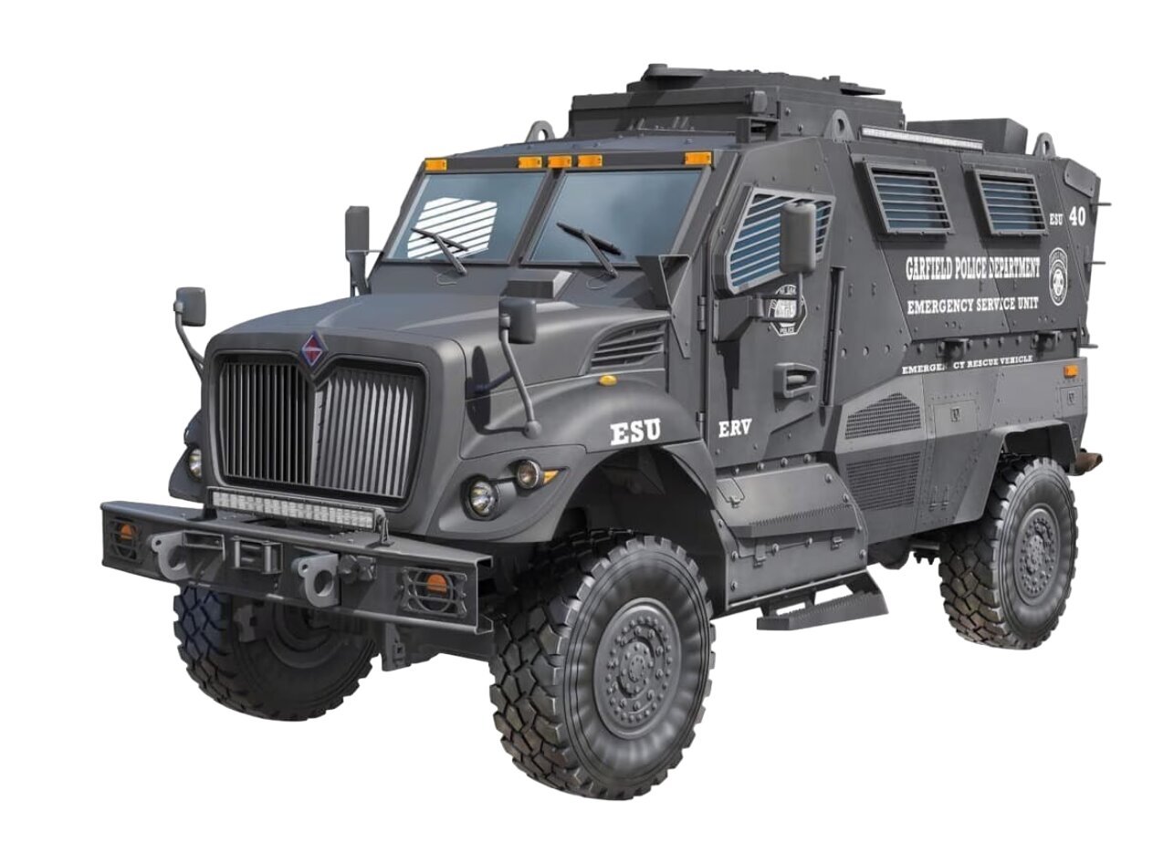 KINETIC - US Law Enforcement Carrier, 1/35, 61017 цена и информация | Klotsid ja konstruktorid | kaup24.ee