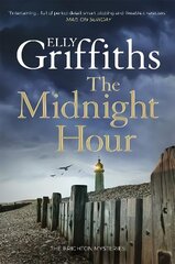 Midnight Hour: Twisty mystery from the bestselling author of The Postscript Murders цена и информация | Фантастика, фэнтези | kaup24.ee