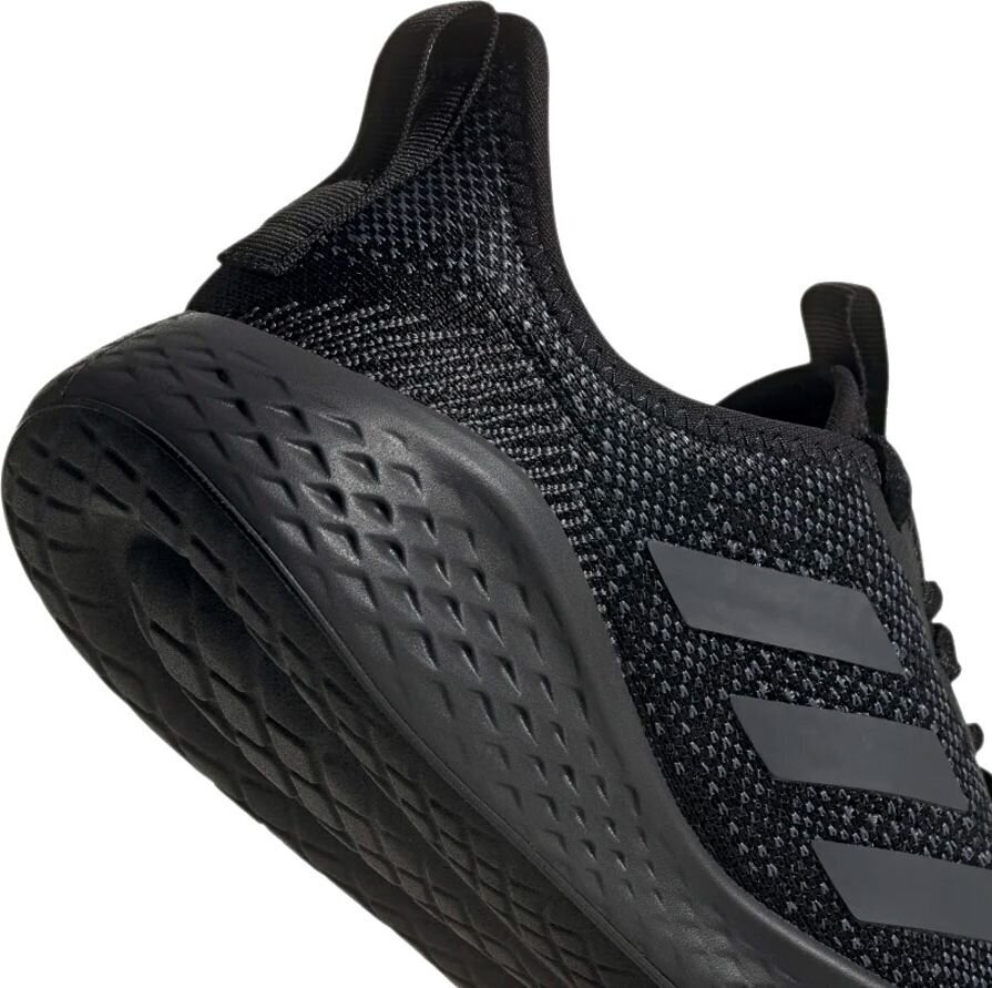 Spordijalatsid meestele Adidas Buty Fluidflow M EG3666 цена и информация | Spordi- ja vabaajajalatsid meestele | kaup24.ee