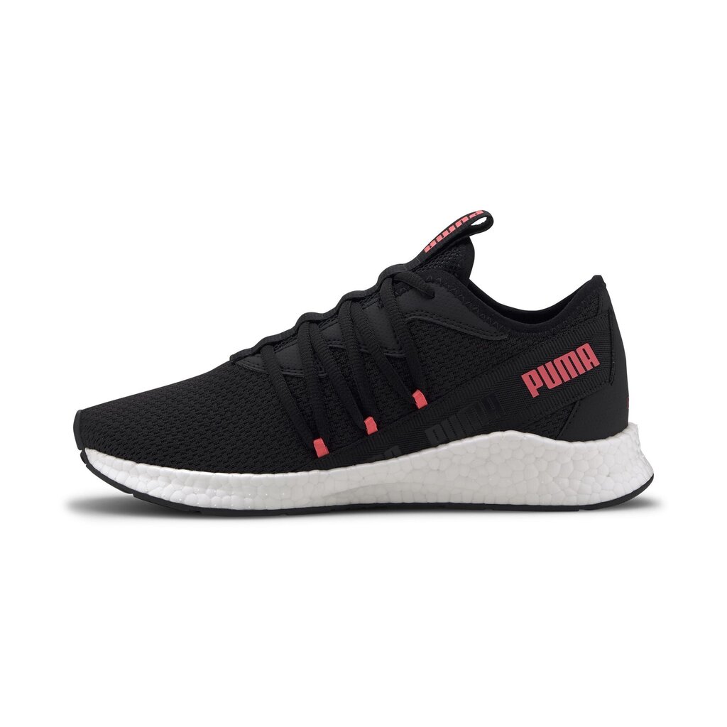 Naiste spordijalatsid Puma Ngry Star Puma Black Ignite Pink 19256813, mustad hind ja info | Naiste spordi- ja vabaajajalatsid | kaup24.ee