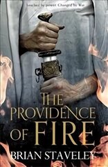 Providence of Fire: Chronicle of the Unhewn Throne: Book Two Main Market Ed. цена и информация | Фантастика, фэнтези | kaup24.ee