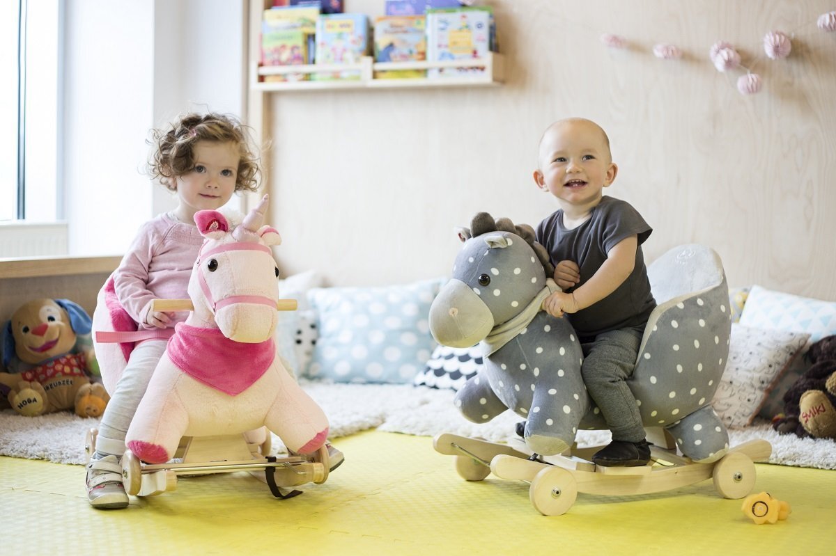 KINDERKRAFT kiikloom ratastel, hobune цена и информация | Imikute mänguasjad | kaup24.ee