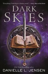 Dark Skies цена и информация | Книги для подростков и молодежи | kaup24.ee