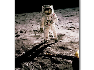 Reproduktsioon Edwin Aldrini Kuu peal, 100x70 cm hind ja info | Seinapildid | kaup24.ee