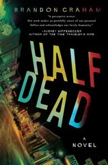 Half Dead цена и информация | Фантастика, фэнтези | kaup24.ee