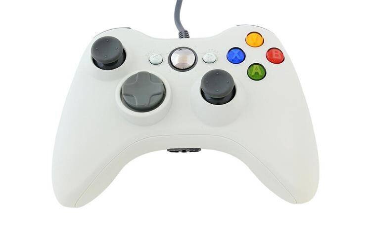 Vibratsiooniga mängupult Xbox 360, valge juhtmega hind ja info | Mängukonsoolid | kaup24.ee
