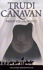 Priestess Of The White: Book 1 of the Age of the Five hind ja info | Fantaasia, müstika | kaup24.ee