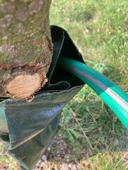 Сумка для полива деревьев, 75 л цена и информация | Садовые инструменты | kaup24.ee