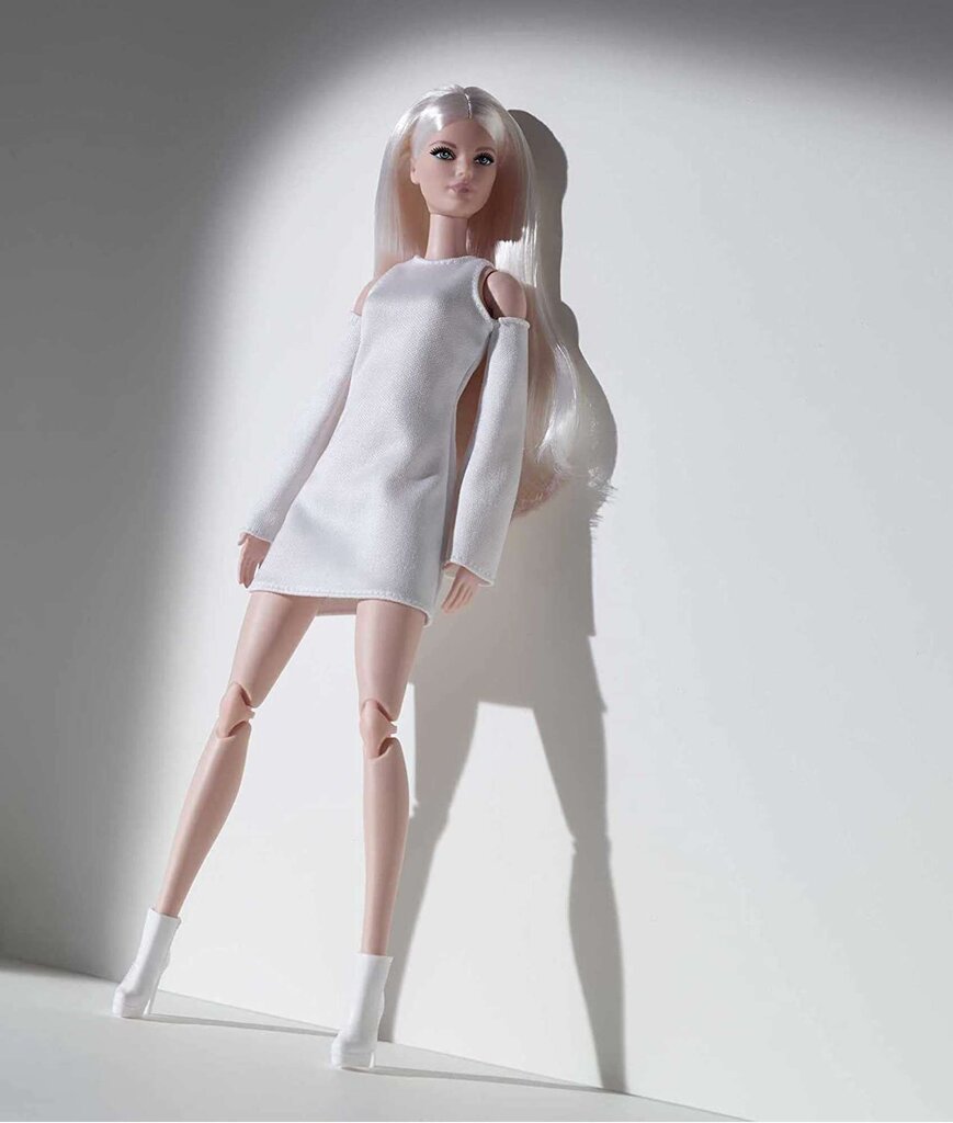 Mattel - Barbie Signature Looks Doll Tall Blonde White Dress & Boots hind ja info | Tüdrukute mänguasjad | kaup24.ee