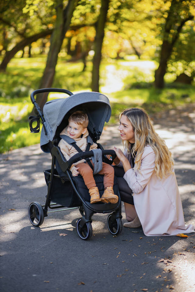 Universaalne jalutuskäru beebile 4Baby Rapid XXIII, hall hind ja info | Vankrid, jalutuskärud | kaup24.ee