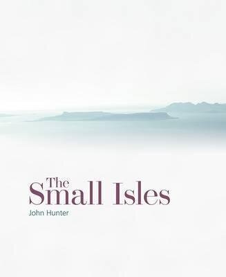 Small Isles цена и информация | Ajalooraamatud | kaup24.ee