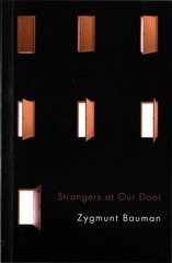 Strangers at Our Door hind ja info | Ühiskonnateemalised raamatud | kaup24.ee