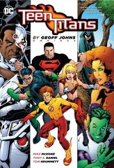Teen Titans by Geoff Johns Omnibus 2022 edition, 2022 edition hind ja info | Fantaasia, müstika | kaup24.ee