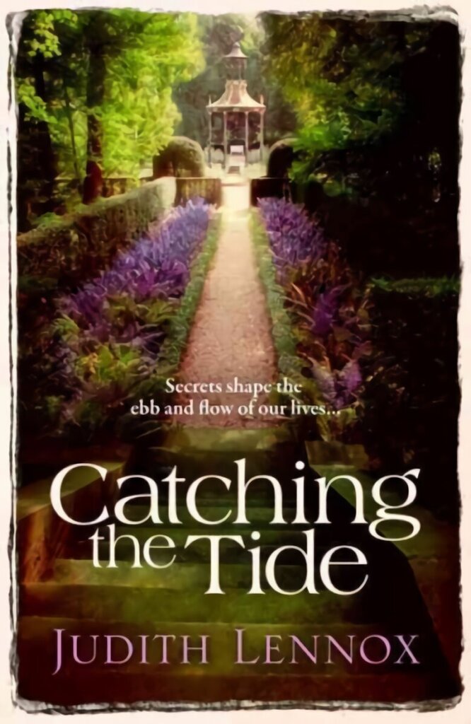 Catching the Tide: A stunning epic novel of secrets, betrayal and passion hind ja info | Fantaasia, müstika | kaup24.ee
