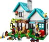 31139 LEGO® Creator Hubane kodu цена и информация | Klotsid ja konstruktorid | kaup24.ee