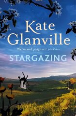 Stargazing: A captivating and charming read of love and family secrets to curl up with this autumn цена и информация | Фантастика, фэнтези | kaup24.ee