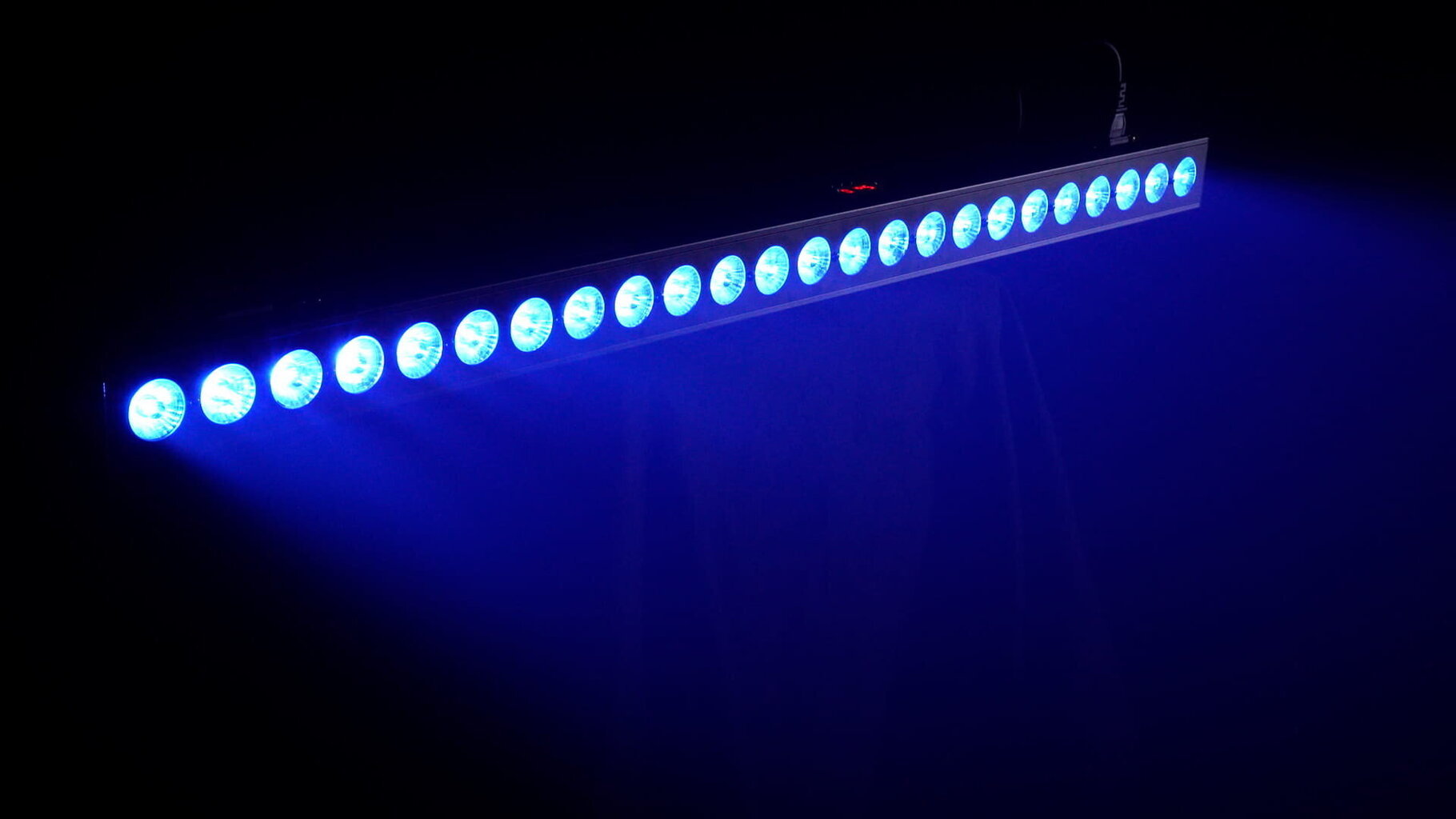 Flash Butrym LED BAR 24x3W RGB LED hind ja info | Peokaunistused | kaup24.ee