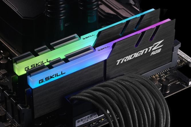 G.Skill TridentZ RGB DDR4, 2x16GB, 3733MHz, CL17 (F4-3733C17D-32GTZR) hind ja info | Operatiivmälu (RAM) | kaup24.ee