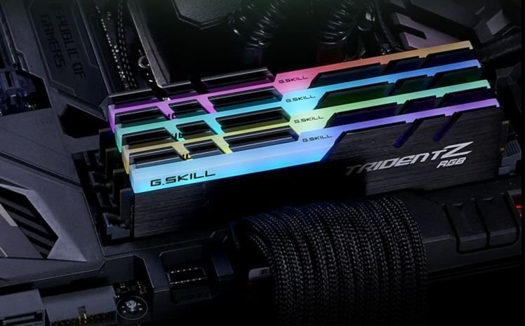 G.Skill TridentZ RGB DDR4. 4x8GB 2666MHz, CL18 (F4-2666C18Q-32GTZR) hind ja info | Operatiivmälu (RAM) | kaup24.ee