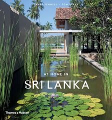 At Home in Sri Lanka цена и информация | Самоучители | kaup24.ee