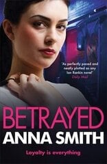 Betrayed: an addictive and gritty gangland thriller for fans of Kimberley Chambers and Martina Cole, 4, Rosie Gilmour цена и информация | Фантастика, фэнтези | kaup24.ee