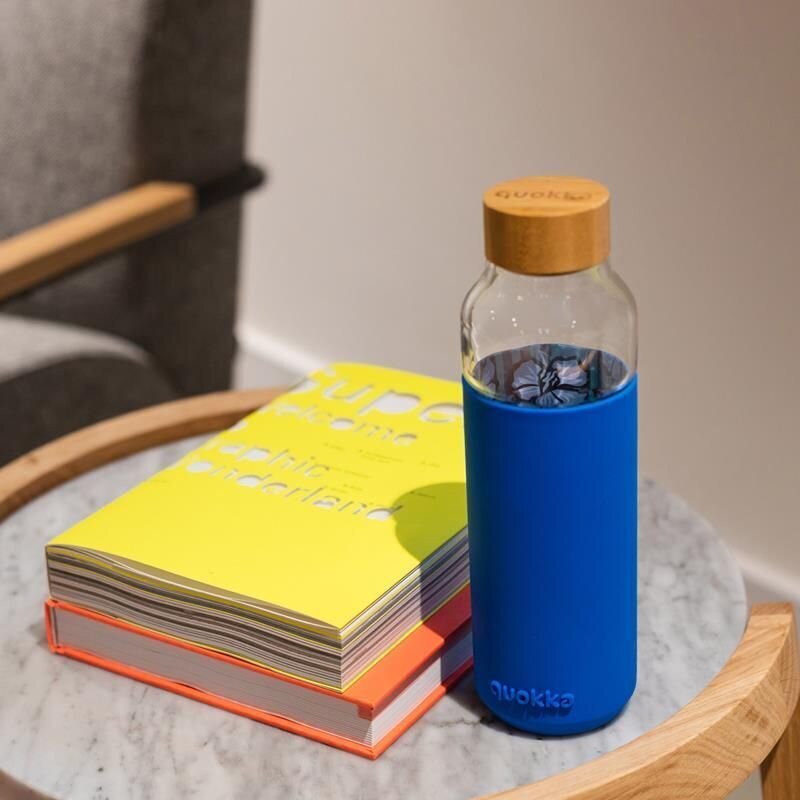 „Quokka“ srautas - stiklo suapvalintas butelis su silikono dangteliu 660 ml (vidinės vandens gėlės) hind ja info | Joogipudelid | kaup24.ee