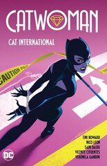 Catwoman Vol. 2: Cat International hind ja info | Fantaasia, müstika | kaup24.ee