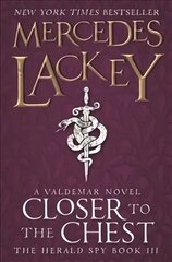 Closer to the Chest: Book 3 hind ja info | Fantaasia, müstika | kaup24.ee