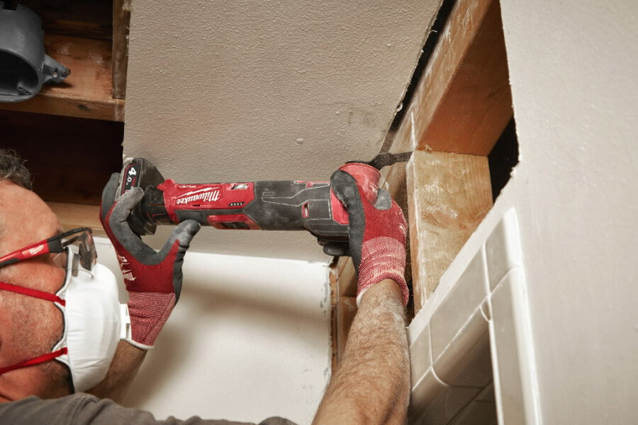 Multitööriist Milwaukee M12 FMT-0 - aku ja laadijata hind ja info | Lihvmasinad ja ketaslõikurid | kaup24.ee