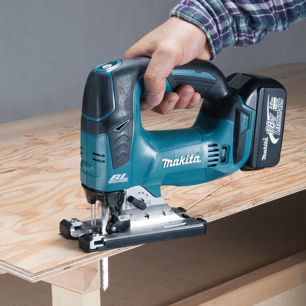 Tööriistade komplekt Combokit Makita DLX7019TX1 hind ja info | Akutrellid, kruvikeerajad | kaup24.ee