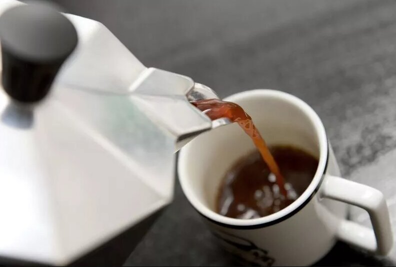 Kohvimasin, 6 tassi kohvi, 300 ml, alumiiniumist цена и информация | Kohvikannud, teekannud | kaup24.ee