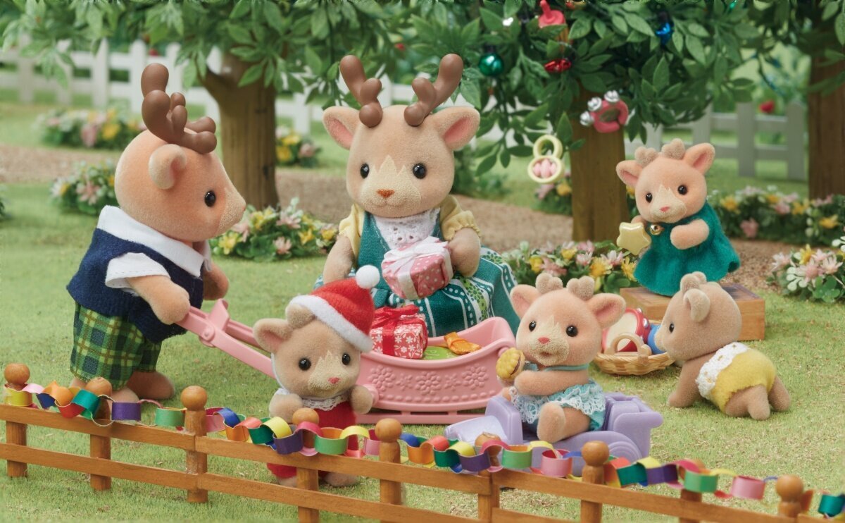 Sylvanian Families mängukomplekt Reindeer Family hind ja info | Tüdrukute mänguasjad | kaup24.ee