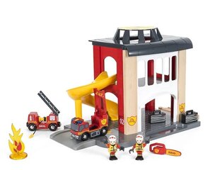 Brio tuletõrje jaoskond World Fire Station, 33833 цена и информация | Игрушки для мальчиков | kaup24.ee