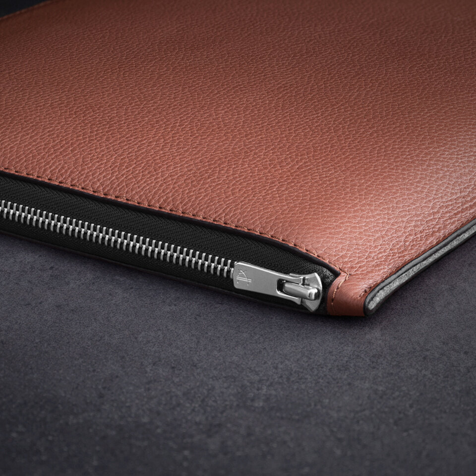 Woolnut kaitseümbris Leather Folio 16" MacBook Pro, pruun hind ja info | Arvutikotid | kaup24.ee