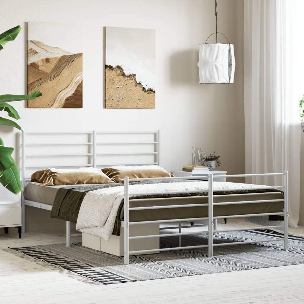 vidaXL metallist voodiraam peatsi ja jalutsiga, valge, 140 x 190 cm hind ja info | Voodid | kaup24.ee