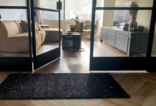 Universal Terrazzo Black puhastusmatt 67x150 cm hind ja info | Uksematid | kaup24.ee