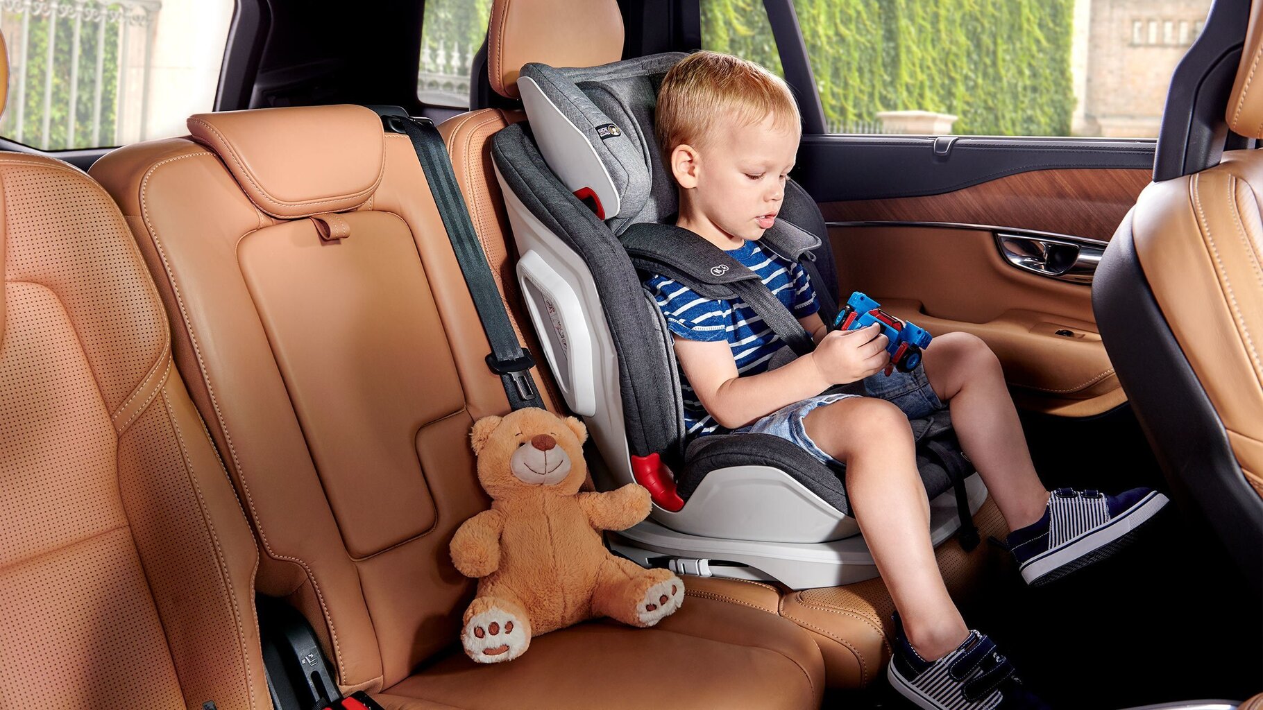 Turvatool KinderKraft Oneto3 ISOFIX 9-36kg, Black цена и информация | Turvatoolid | kaup24.ee