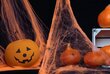 Halloweeni kaunistusvõrk, oranž, 60 gr., 2 ämblikku цена и информация | Peokaunistused | kaup24.ee