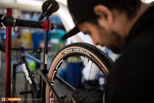 Jalgrattarehv Vittoria Mezcal TLR Fold, 29", must цена и информация | Покрышки, шины для велосипеда | kaup24.ee