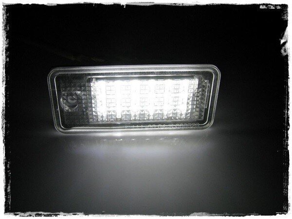 LED numbrimärgi valgustus 6000K Audi A1/A3 8P/A4 B6/A4 B7/A6 C6/A7/A8 D3/A8 D4/RS4/RS6/Q7 цена и информация | Autopirnid | kaup24.ee