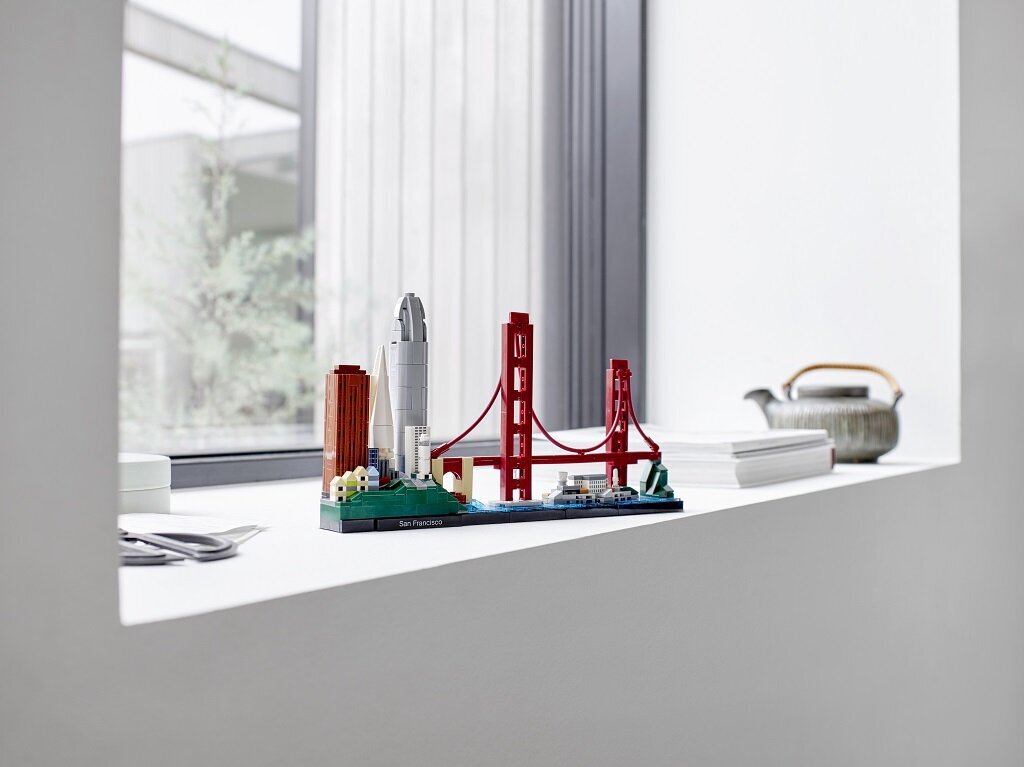 21043 LEGO® Architecture San Francisco цена и информация | Klotsid ja konstruktorid | kaup24.ee